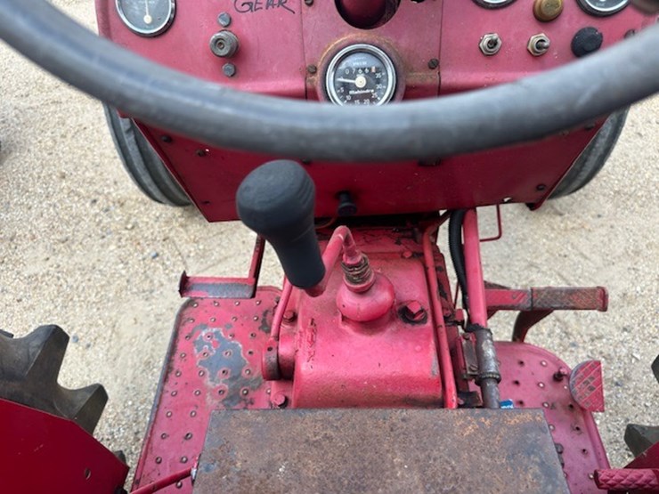 mahindra-575-di-image-58