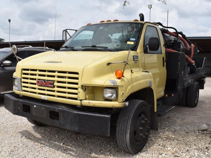 2009-gmc-c550-top-kick-pump-truck-(vin-#-1gdj5c1g29f412980)-(showing-appx-2-image-1