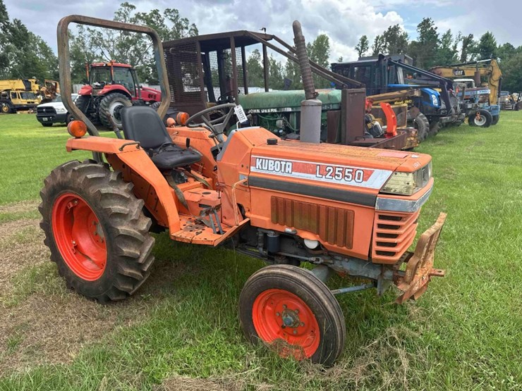 kubota-l2550-image-2