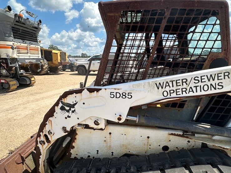 bobcat-t180-image-11