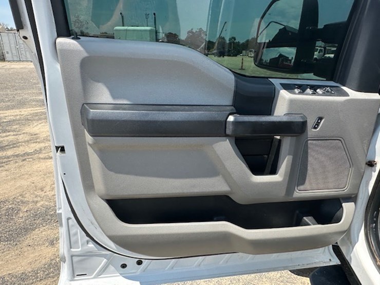 ford-f350-image-39