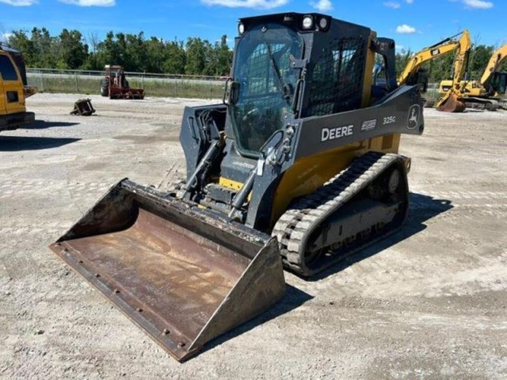 2022-deere-325g-image-1