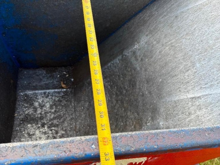 self-dumping-hopper-image-5