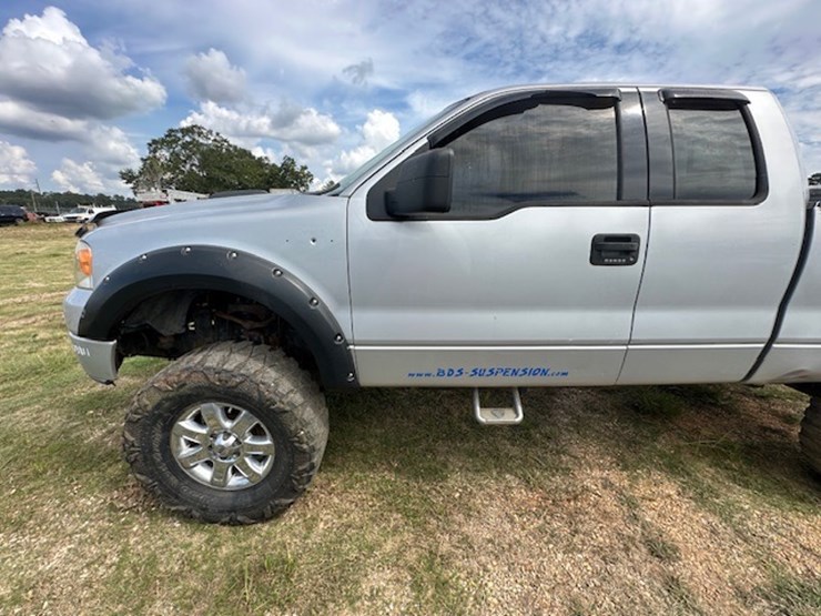 2004-ford-f150-image-14