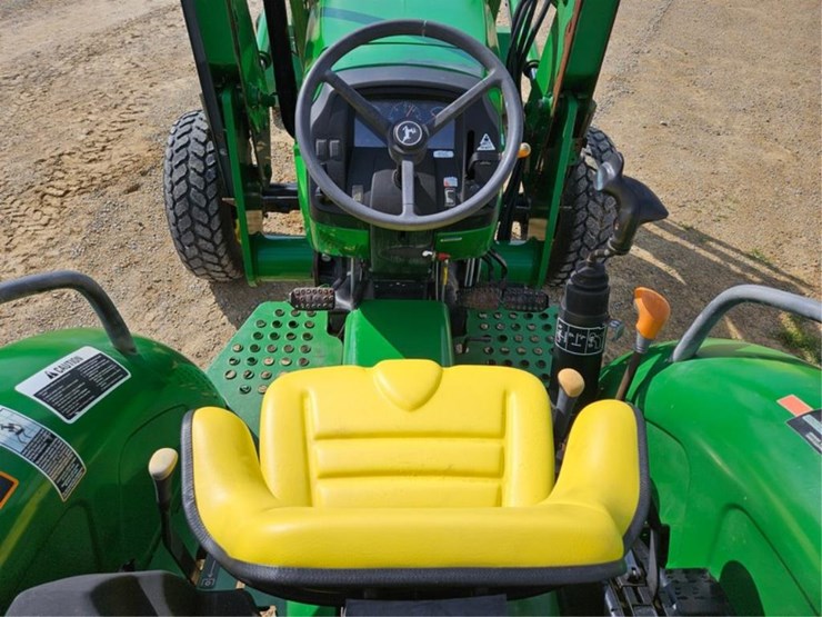 john-deere-5225-image-28