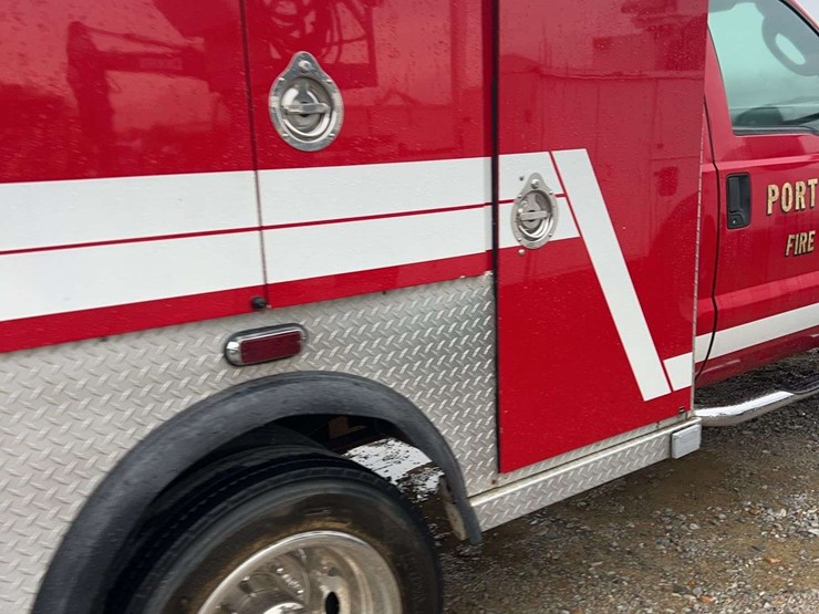 ford-f450-xl-image-17