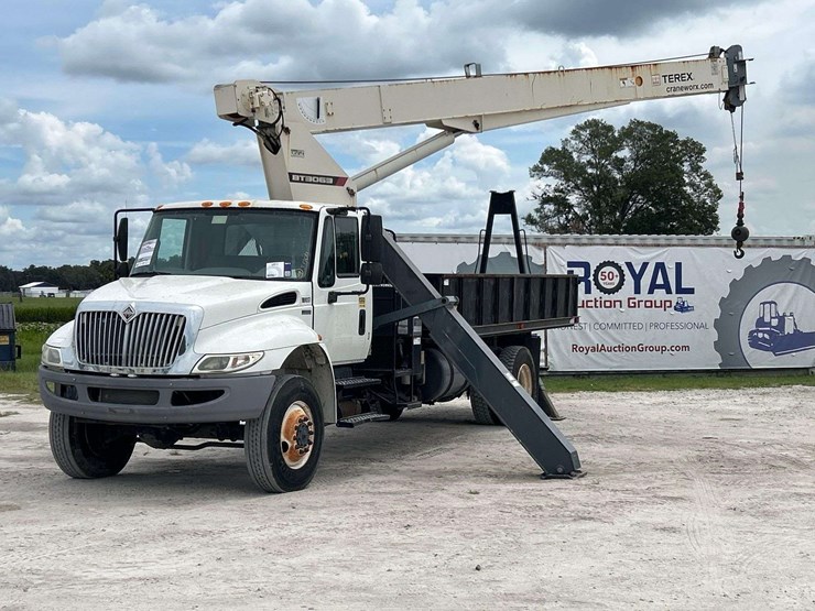 2014-international-durastar-4300-image-1