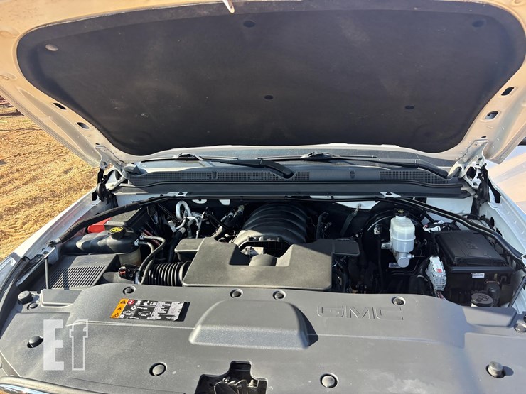 2019-gmc-yukon-slt-image-21