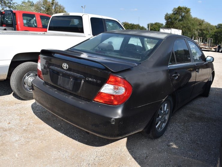 2003-toyota-camry-(not-running,-no-key)-(unknown-miles)-(vin-#-4t1be32k73u2-image-3