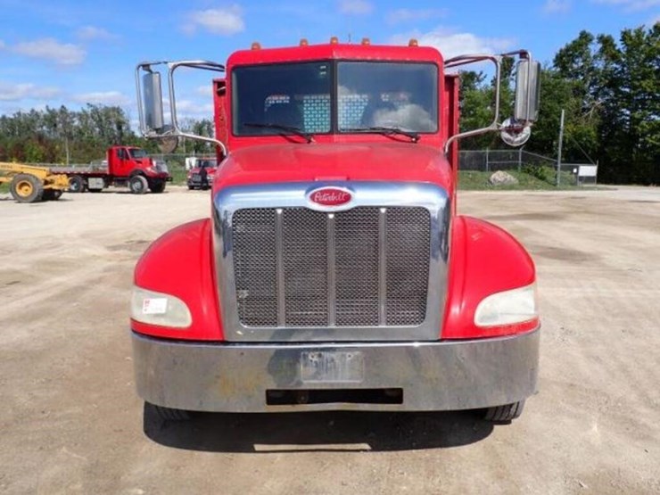 2012-peterbilt-pb325-s/a-flatbed-truck-2npyhm5x0cm-image-2