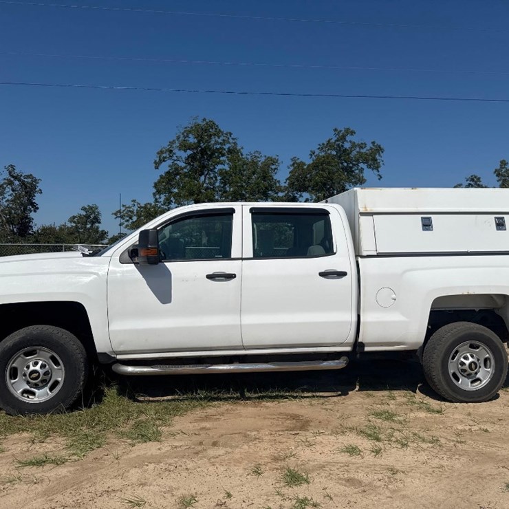 2016 CHEVROLET 2500 TRUCK