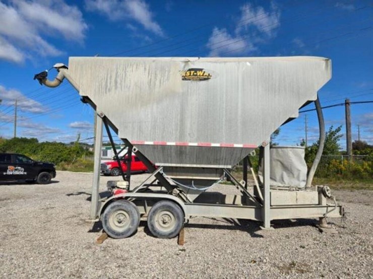 2014-fastway-low-profile-tow-behind-t/a-cement-sil-image-3
