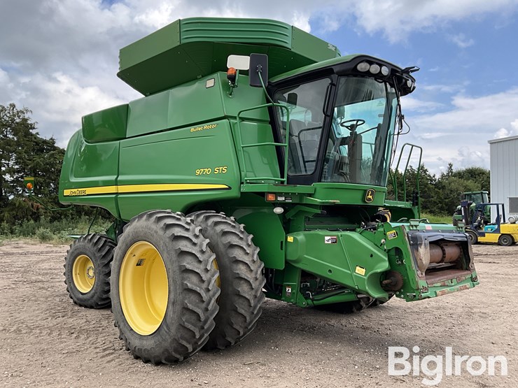 2011-john-deere-9770-sts-image-3