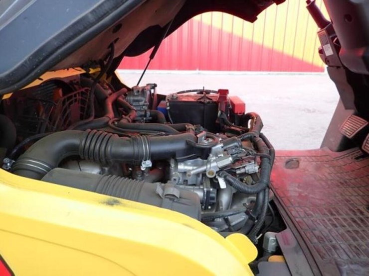 2017-caterpillar-2c3000-image-21
