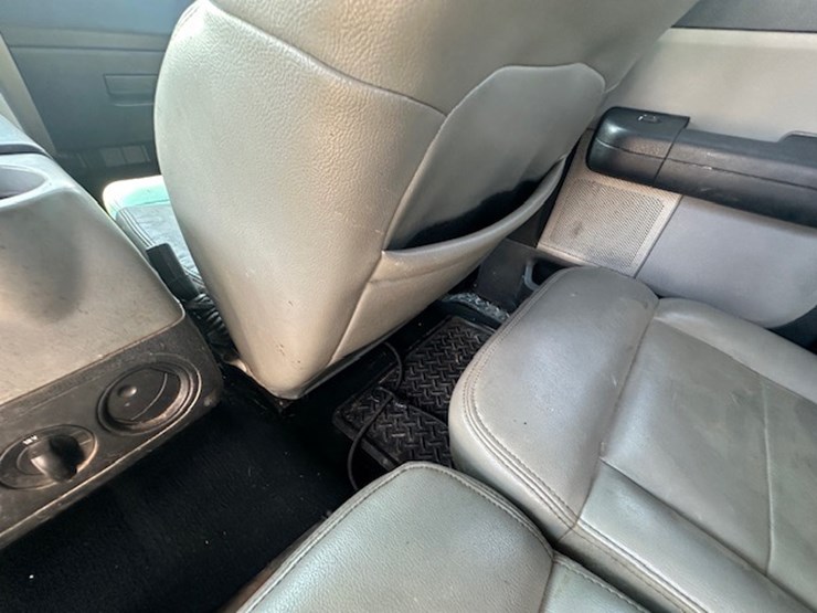 2004-ford-f150-image-28