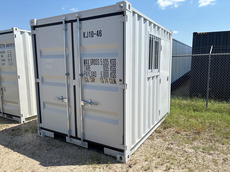 #1313-•-10ft-container,-1-door-,-1-window-image-1