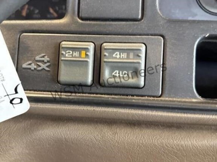 1997-chevrolet-2500-image-24