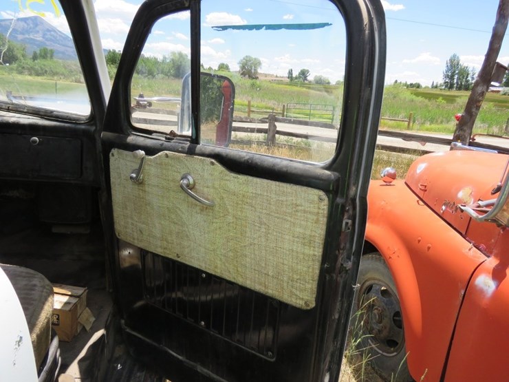 1949-dodge-b-1-c-116-3/4-ton-truck-image-3