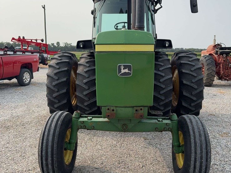 1987-john-deere-4430-image-31