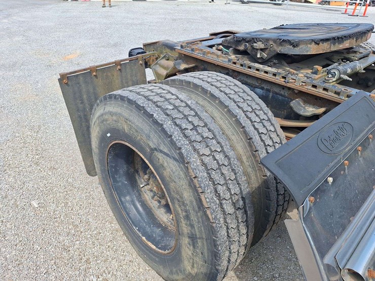 ford-l9000-image-13