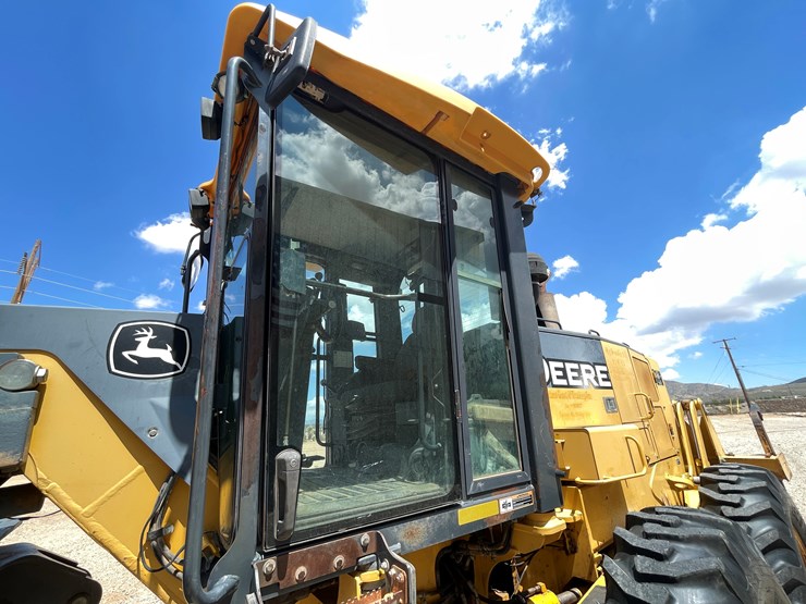 deere-672d-image-27