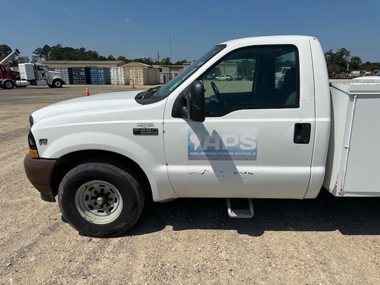 2002-ford-f250-image-13