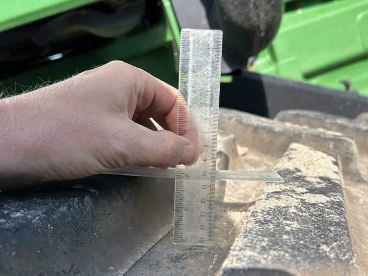 john-deere-8220t-image-20