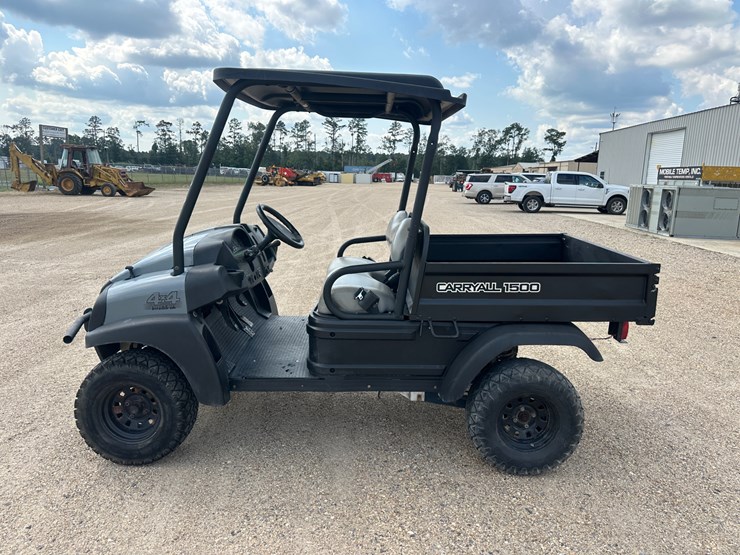 #63-•-carryall-1500,-4x4-intellitrak-kubota-engine,-with-lift-bed-image-5