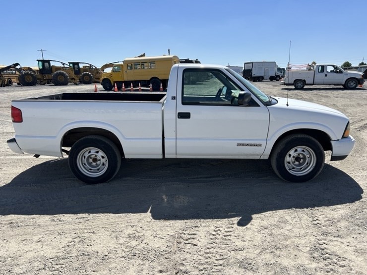 1999-gmc-sonoma-pickup-image-6