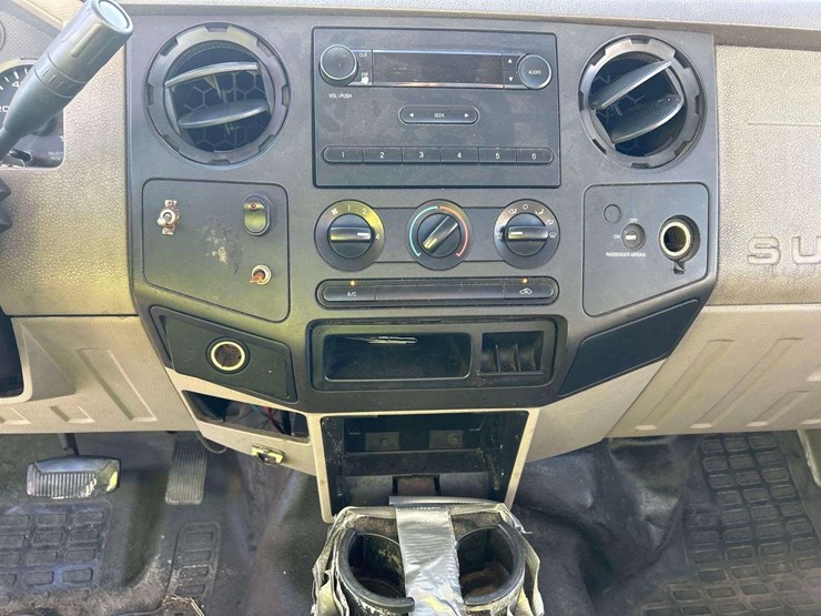 2008-ford-f350-image-18