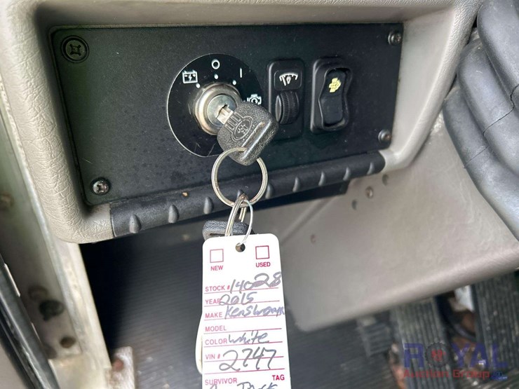 2015-kenworth-t270-image-27