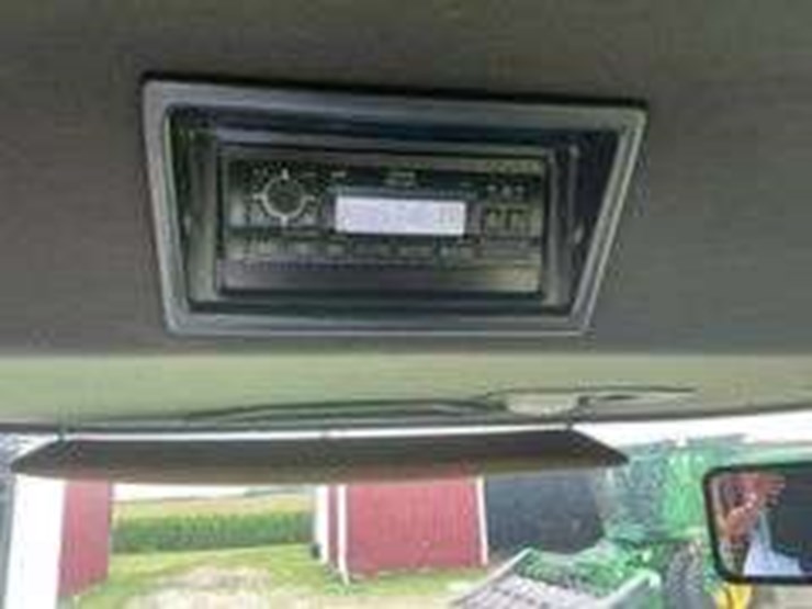 1993-john-deere-8770-image-23