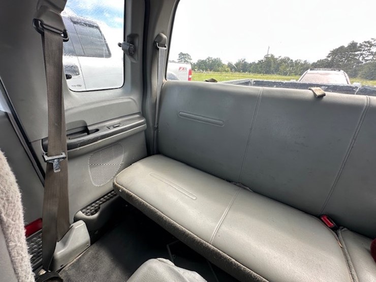 2005-ford-f250-image-29