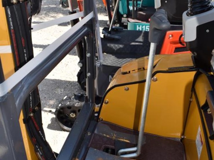qk18r-mini-excavator-(serial-#-qk18r202507010481)-(k)-image-6