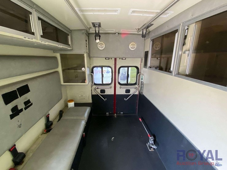 2015-international-durastar-4300-image-14