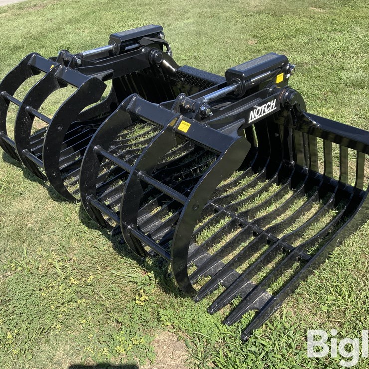 2025 Notch RBDG3-82 Dual Grapple Rock Bucket