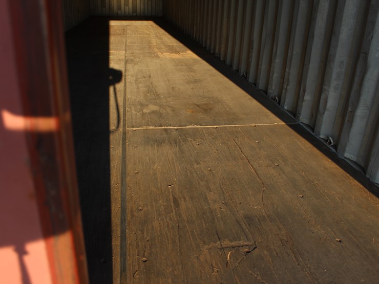 #1215-•-40ft-container-image-6