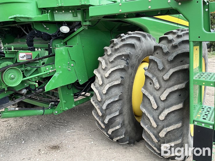 2011-john-deere-9770-sts-image-14