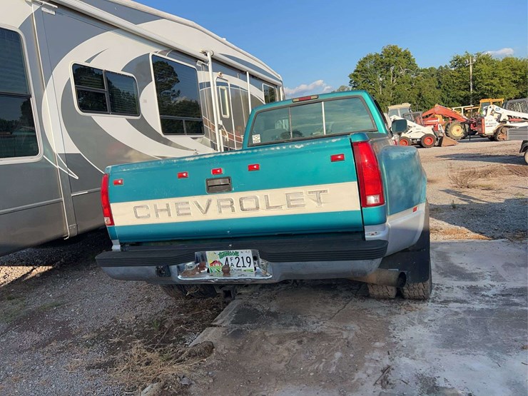 chevrolet-3500-image-8