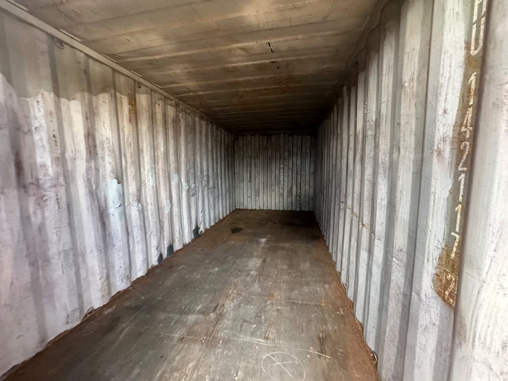#1225-•-20-ft-shipping-container-image-13