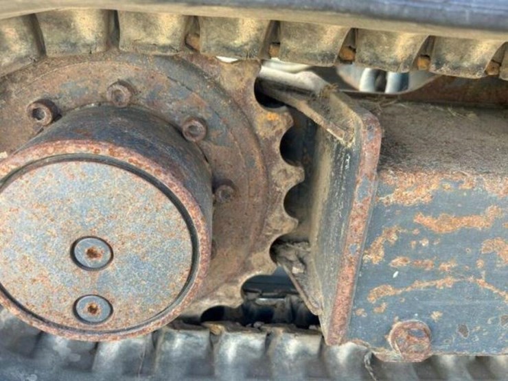 2016-deere-17g-image-37