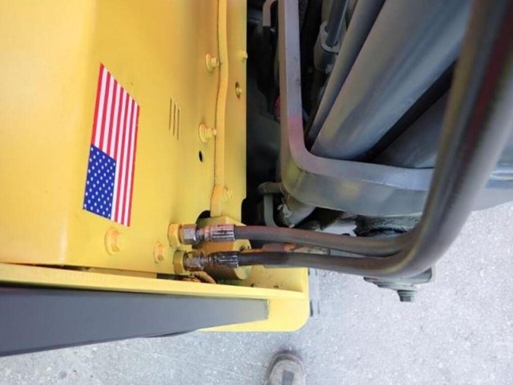 2017-caterpillar-2c3000-image-42