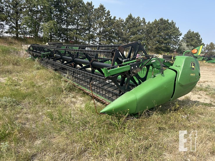 2010-john-deere-640d-image-1
