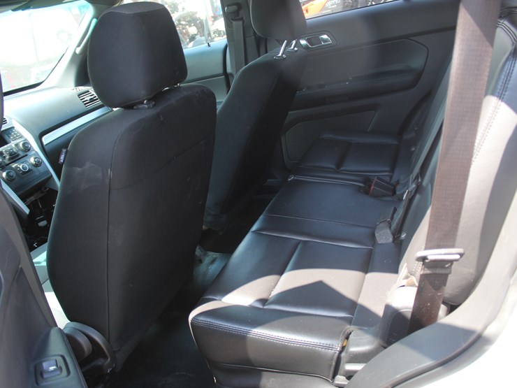 2014-ford-explorer-police-interceptor-image-6