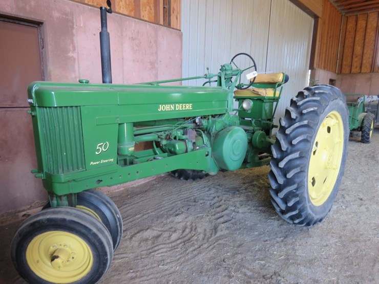 1953-john-deere-50-image-2