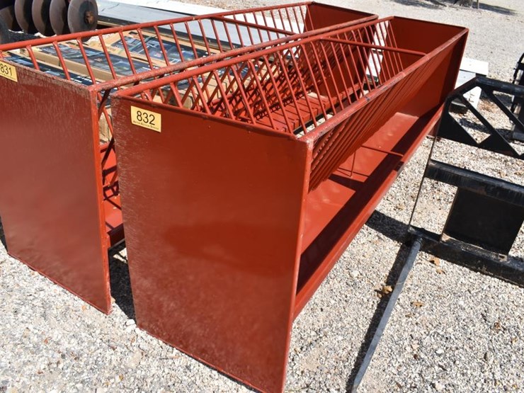 10'-sheep-and-goat-feeder-image-1