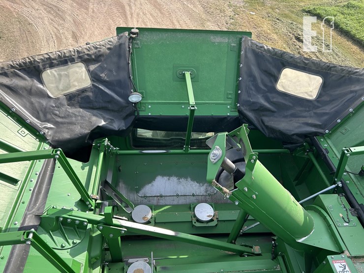 2021-john-deere-s790-image-109