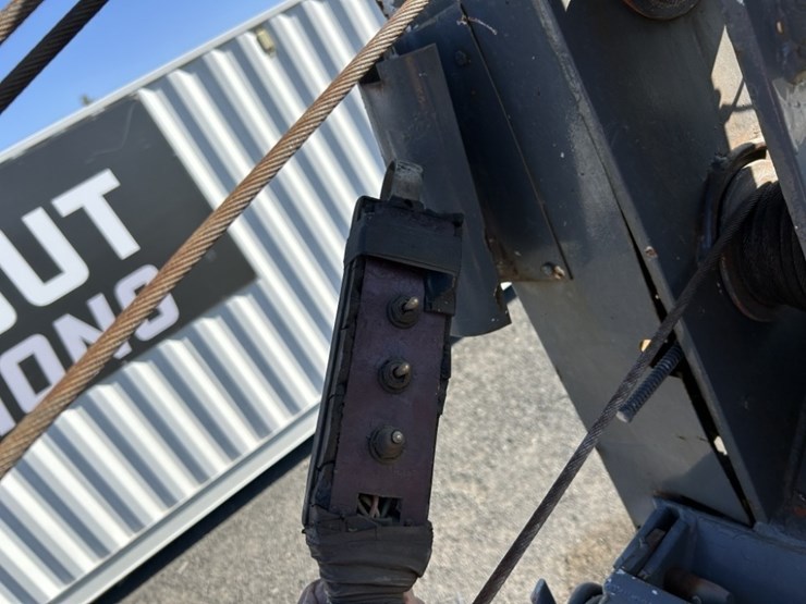2004-ford-f550-sd-image-50