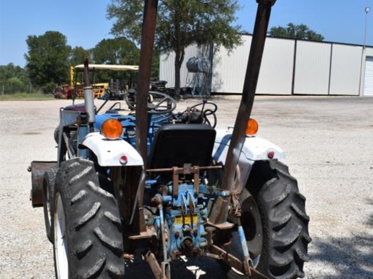 ford-1710-image-4