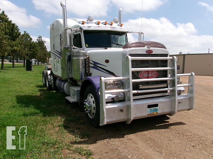 2005-peterbilt-379-image-5